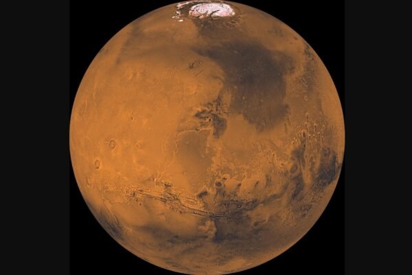 Is Trump’s objective and Musk feasible to send humans to Mars? Photo: Planet Mars is shown in this image of the Viking Orbitter I Voyage in 1998.